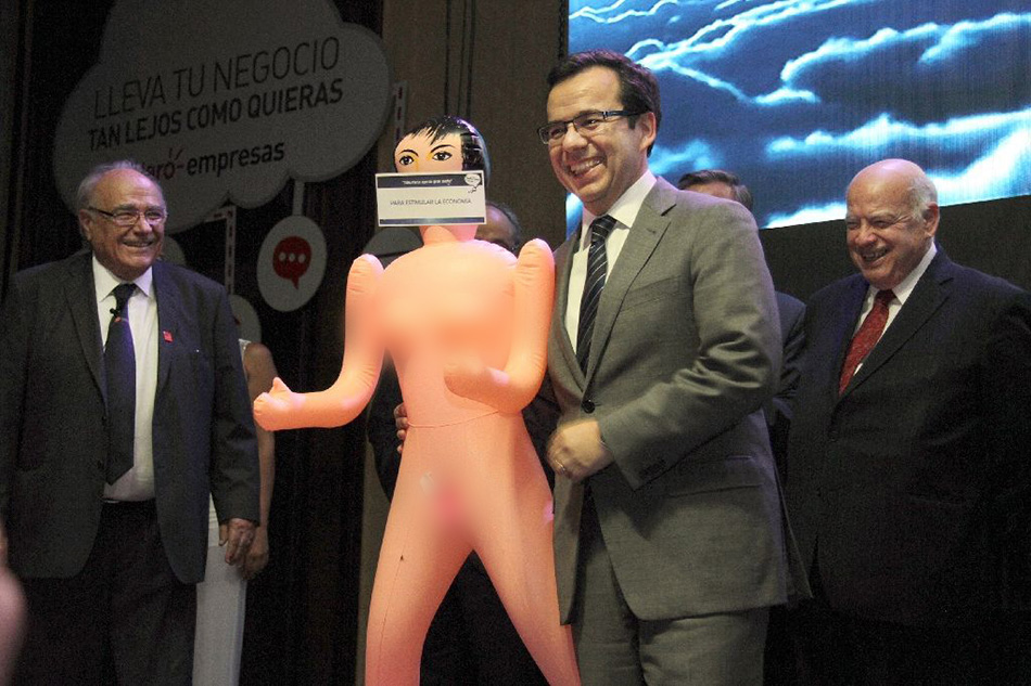 Chilenische Minister sexpuppe