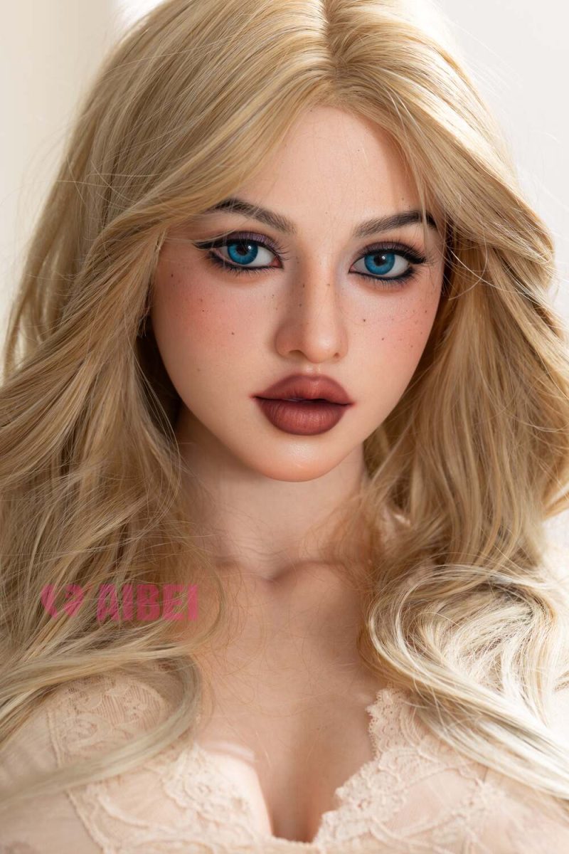 Dänische Real Doll Grace Gesicht Nahaufnahme, realistische Augen, hochwertiges Make-up und Ausdruck