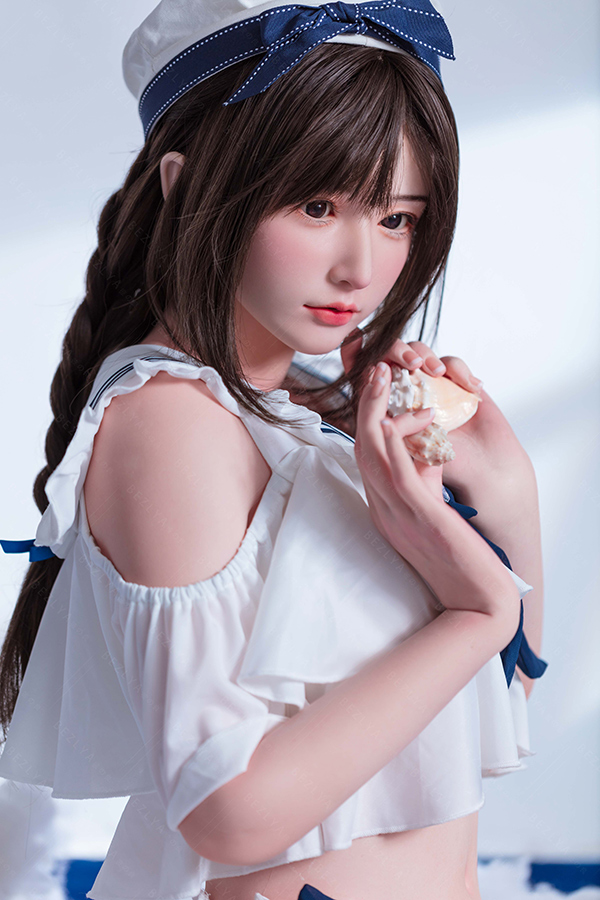 Asiatischen real sex puppe