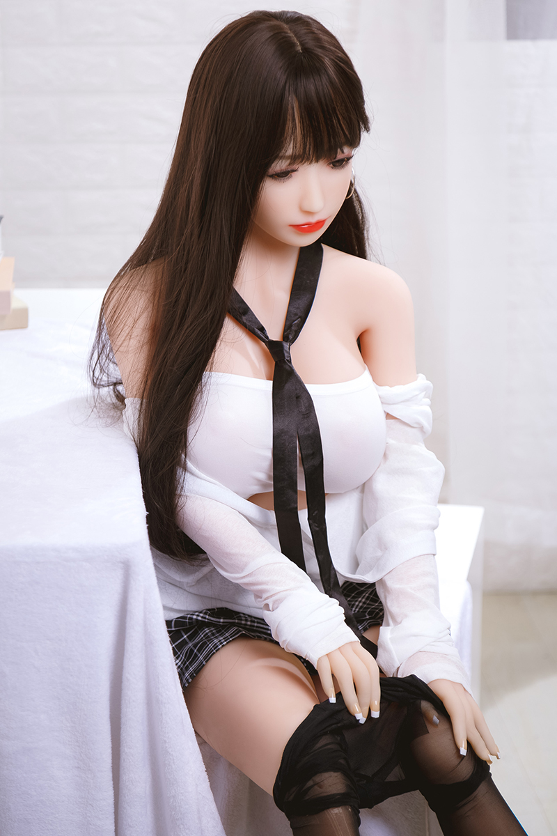 Reiche türkische love doll