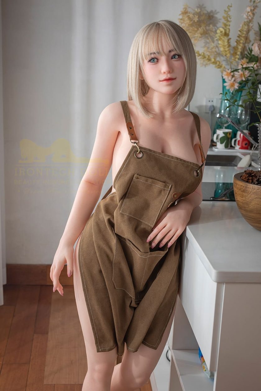 Silikon sex doll Almira | Experte für Waschmaschinenreparaturen Liebespuppen