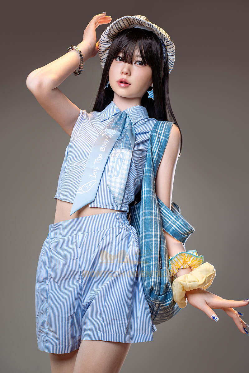 Silikon Sexpuppe Kurumi in 161cm B Cup