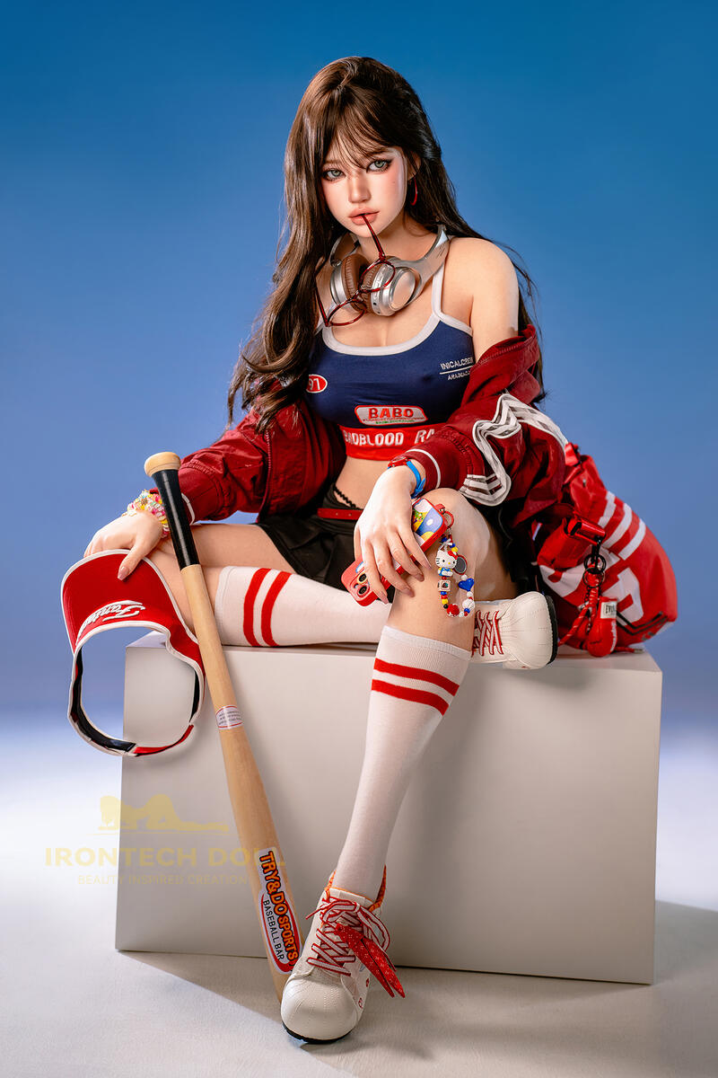 sexuelle doll Nora die wie eine echte Frau aussieht