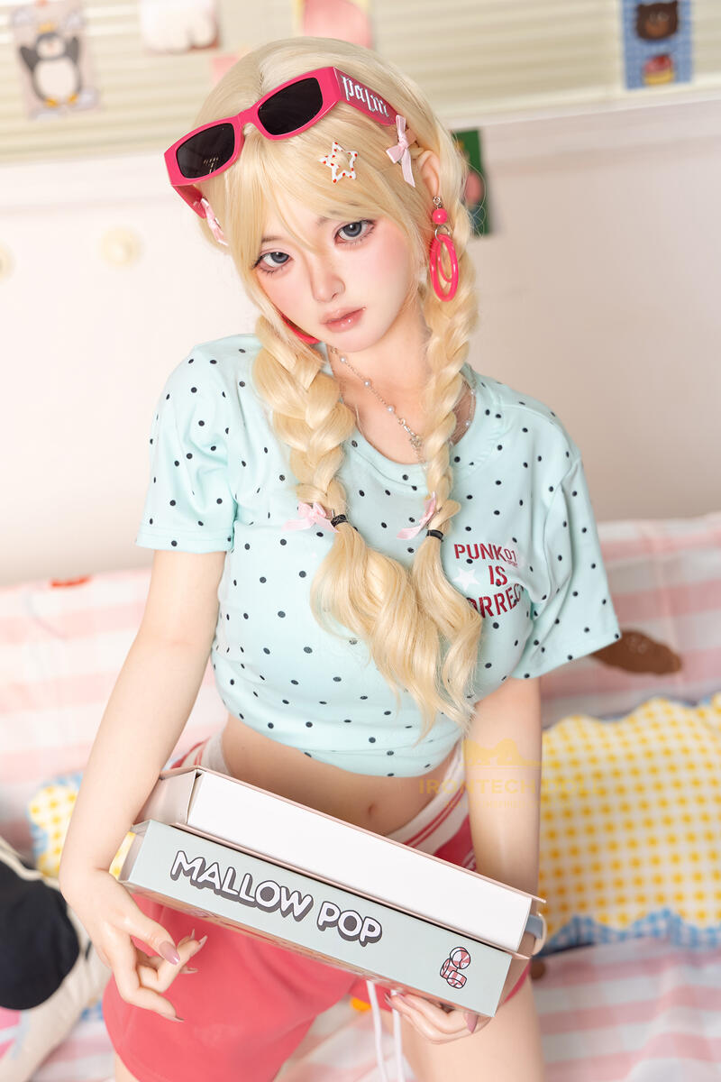 zierliche stilvolle Lebensechte Lovedoll