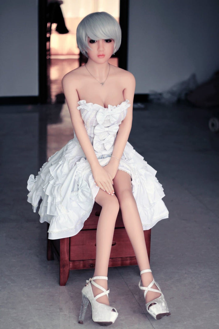 Teen realistic sex doll