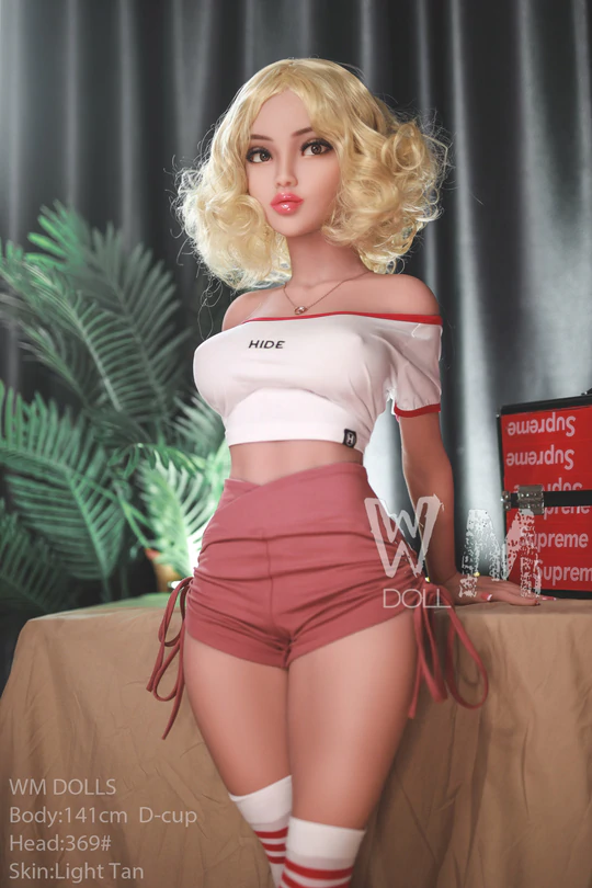 blonde wm doll