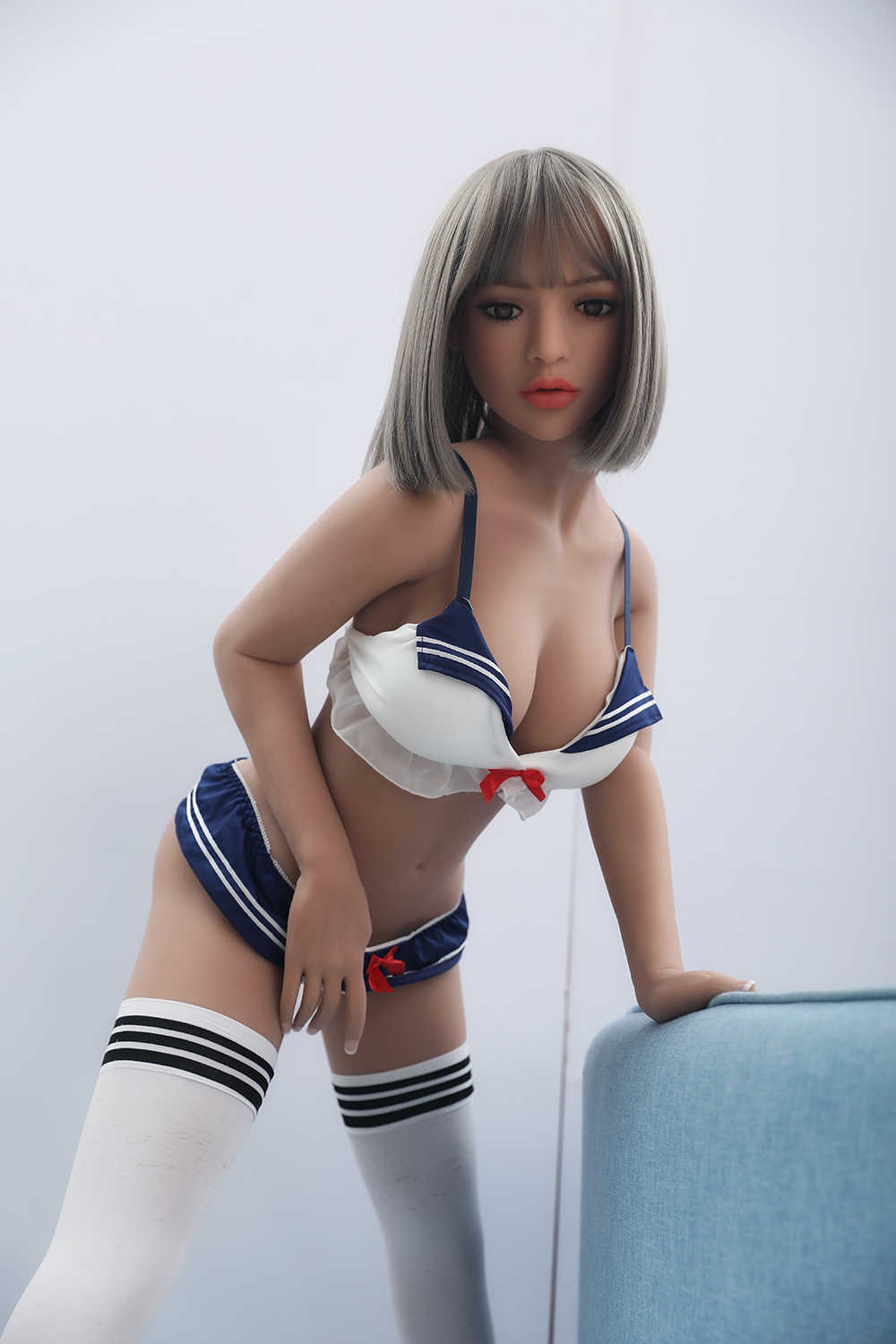 Zierlich sexpuppe