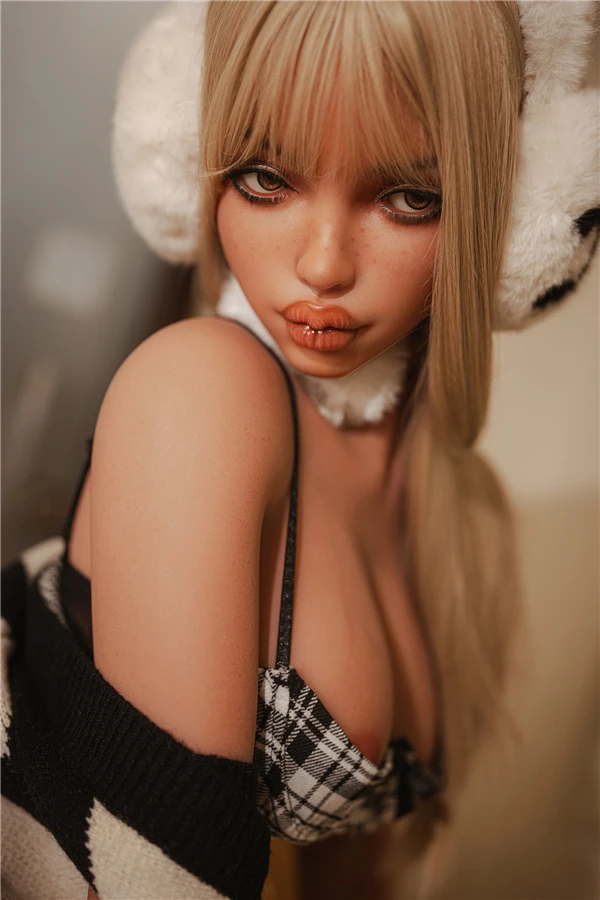 Authentisches Puppenmodell Kelly