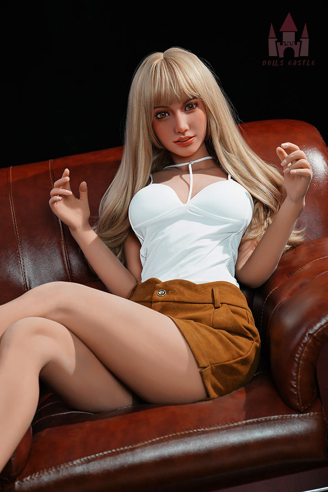 eleganten Gesichtszügen Lovedoll