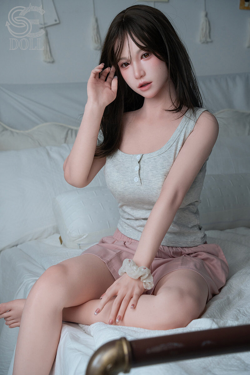 Sena.C: Betörende sexy Asiatische Idol realitic sex doll